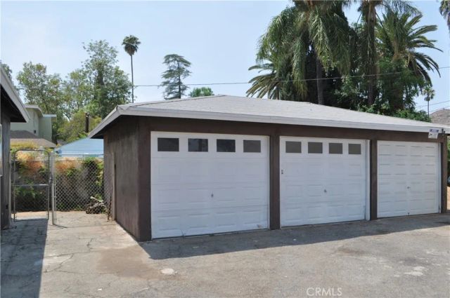 3855 Locust, Riverside, CA 92501