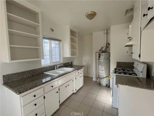 3855 Locust, Riverside, CA 92501