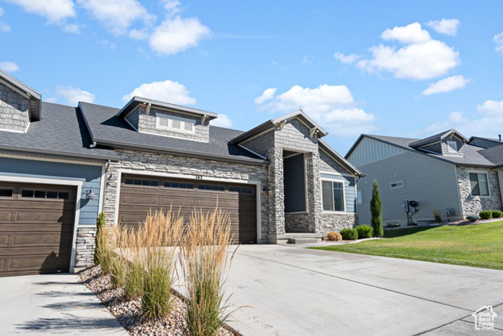 142 W PARKSIDE LOOP, Elk Ridge, UT 84651