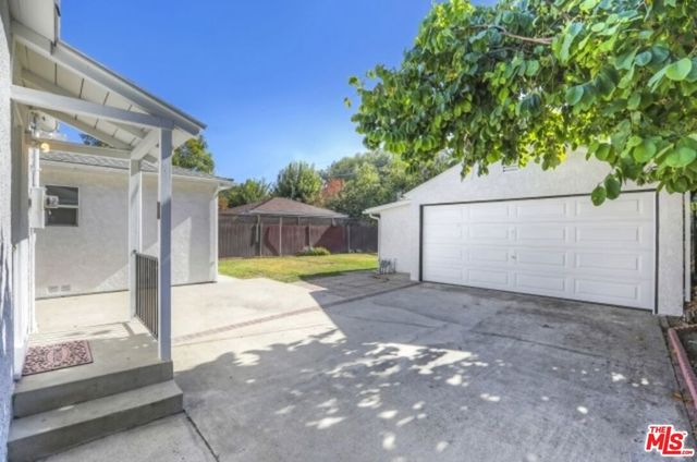 22046 Galvez Street, Woodland Hills, CA 91364