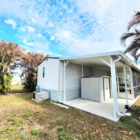 15 Alta Loma, Port St. Lucie, FL 34952