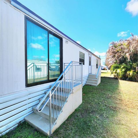 15 Alta Loma, Port St. Lucie, FL 34952