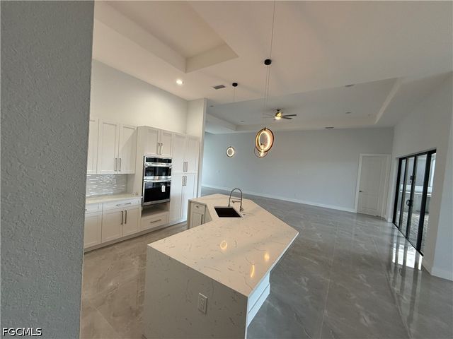 1636 Old Burnt Store RD N, Cape Coral, FL 33993