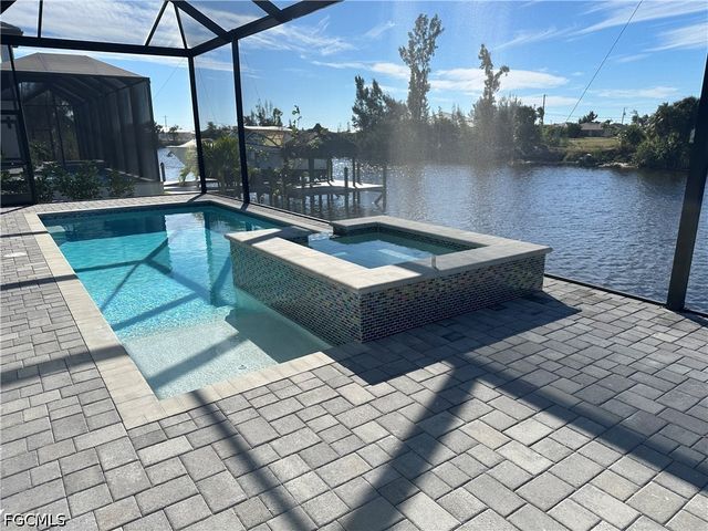 1636 Old Burnt Store RD N, Cape Coral, FL 33993