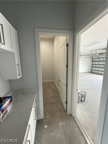 1636 Old Burnt Store RD N, Cape Coral, FL 33993