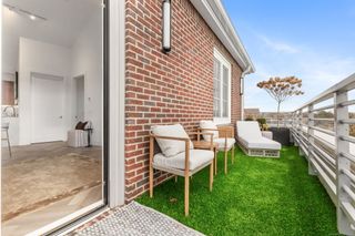 100 East Putnam Avenue 311, Greenwich, CT 06807