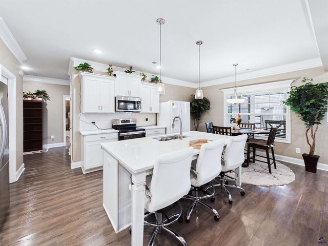 619 Samantha Brooke Way, Bonaire, GA 31005