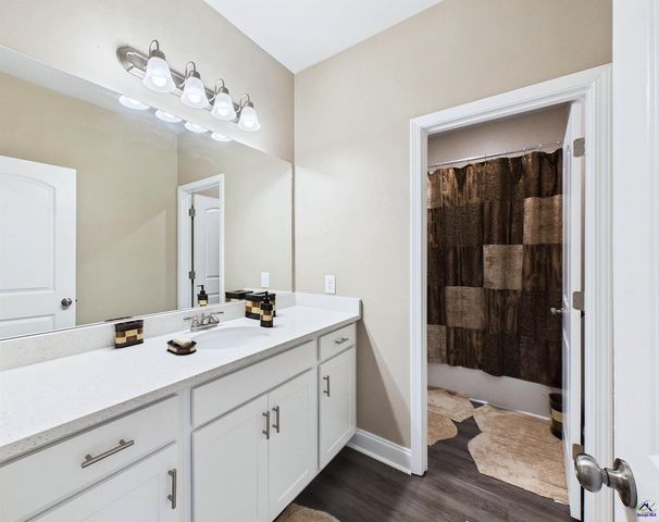 619 Samantha Brooke Way, Bonaire, GA 31005