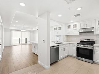 1598 Long Beach 214, Long Beach, CA 90813