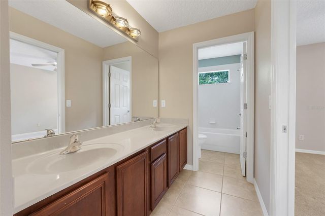 26023 MEADOW BREEZE LANE, Leesburg, FL 34748