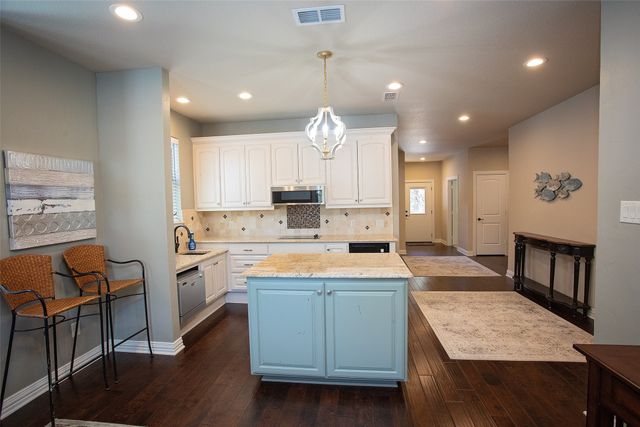 185 Oyster Bay Drive, Possum Kingdom Lake, TX 76449