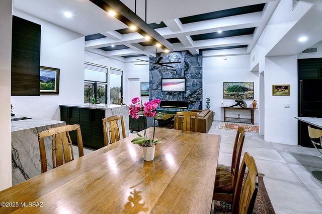 5100 E Calle Brillante, Tucson, AZ 85718