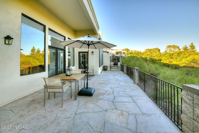 5100 E Calle Brillante, Tucson, AZ 85718