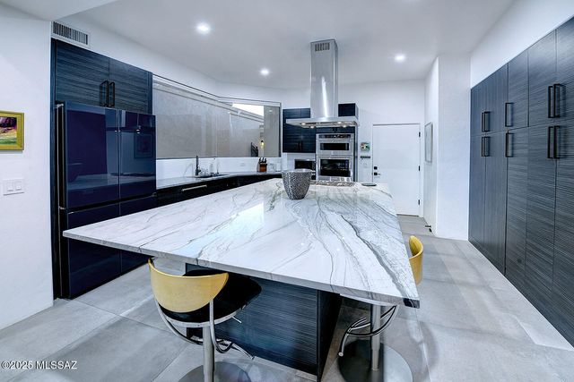 5100 E Calle Brillante, Tucson, AZ 85718