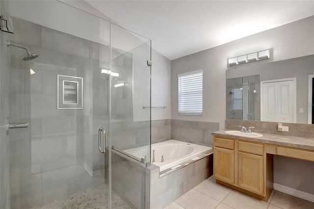 7603 WILTSHIRE PARK PLACE, Apollo Beach, FL 33572