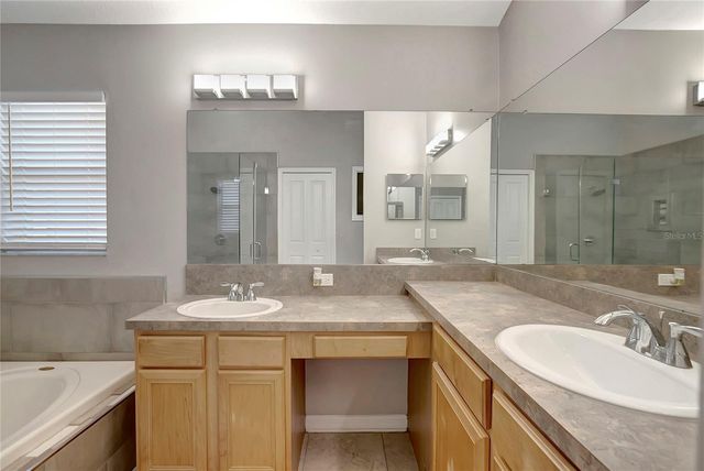 7603 WILTSHIRE PARK PLACE, Apollo Beach, FL 33572