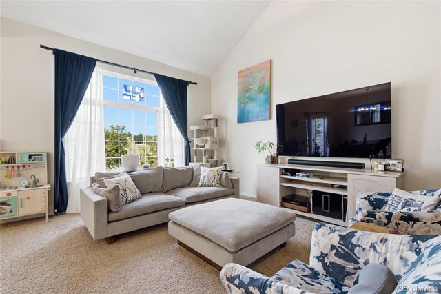 3035 S Indiana Street, Lakewood, CO 80228