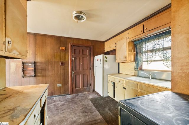 113 Mcneese Drive, Greenville, SC 29605