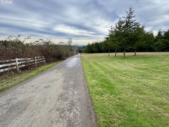 Everett Dr S, Salem, OR 97306