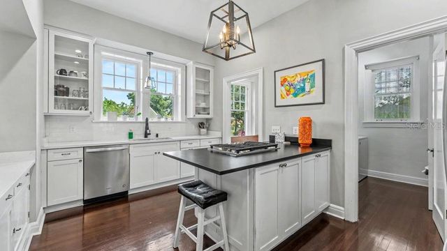 747 S CLAYTON AVENUE, Lakeland, FL 33801
