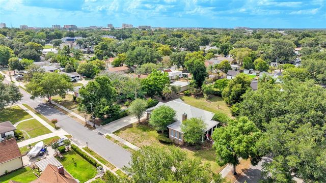 747 S CLAYTON AVENUE, Lakeland, FL 33801