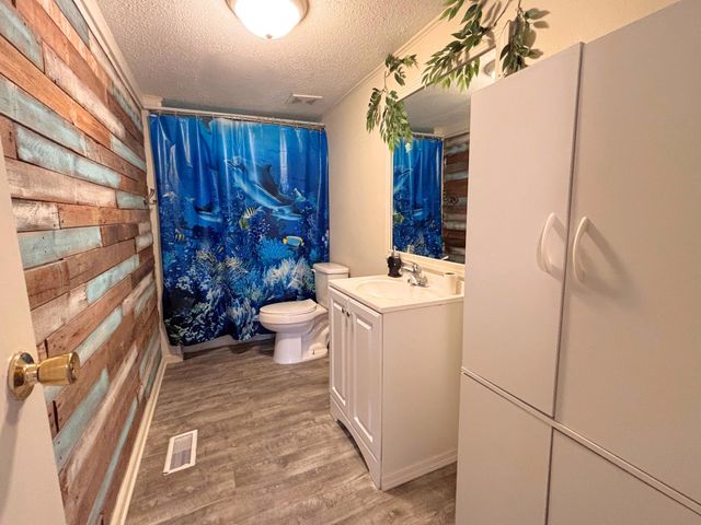 15279 Floyd Holton Rd, Prairieville, LA 70769