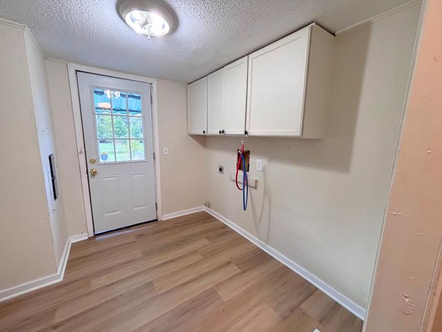 15279 Floyd Holton Rd, Prairieville, LA 70769