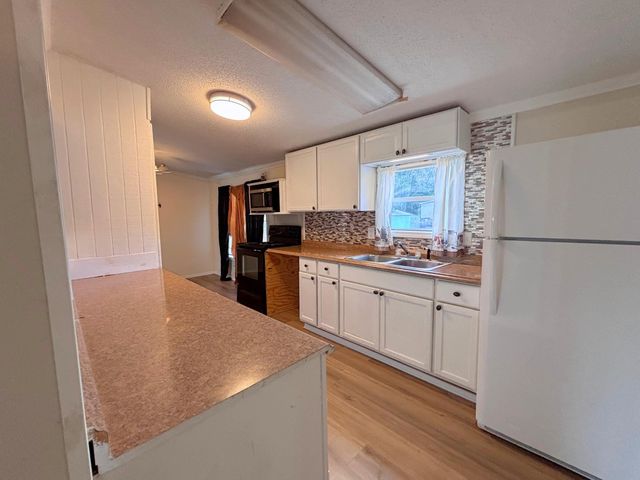 15279 Floyd Holton Rd, Prairieville, LA 70769