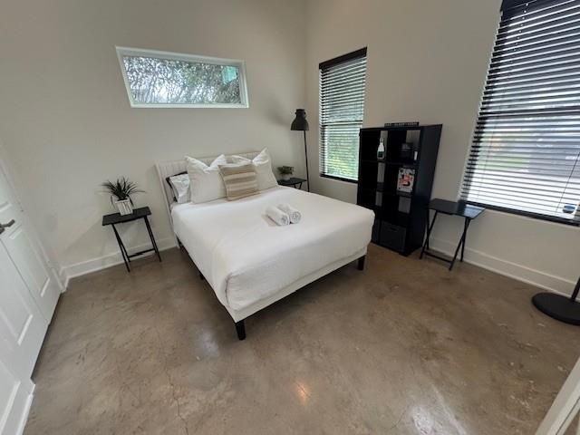 510 Krebs LN, Austin, TX 78704