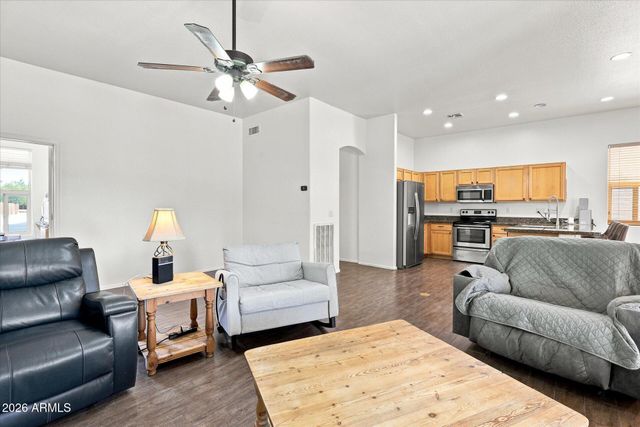 1010 E DESERT INN Drive, Chandler, AZ 85249