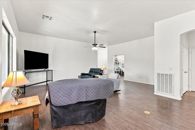1010 E DESERT INN Drive, Chandler, AZ 85249