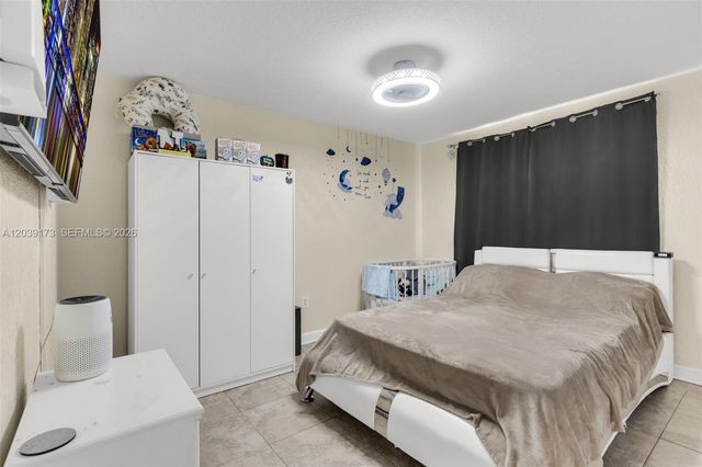 1760 NE 36th Avenue, Homestead, FL 33033
