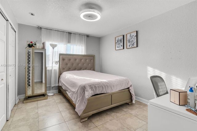1760 NE 36th Avenue, Homestead, FL 33033