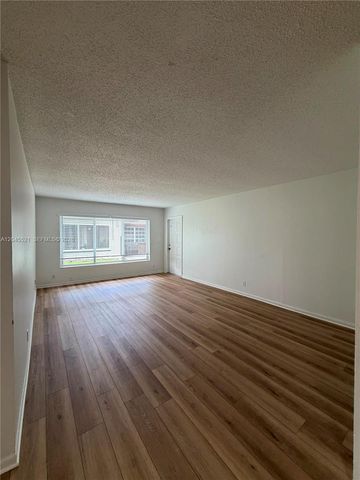 2551 NW 26th Street, Sunrise, FL 33313