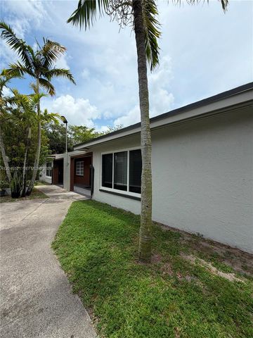 2551 NW 26th Street, Sunrise, FL 33313