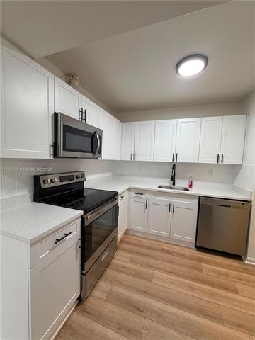 2551 NW 26th Street, Sunrise, FL 33313