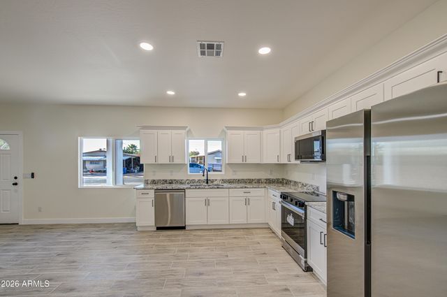 8125 E BONNELL Street, Mesa, AZ 85207