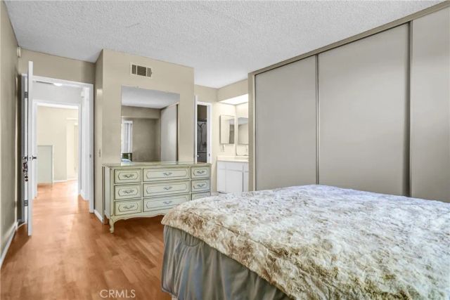 25124 Village 25, Camarillo, CA 93012
