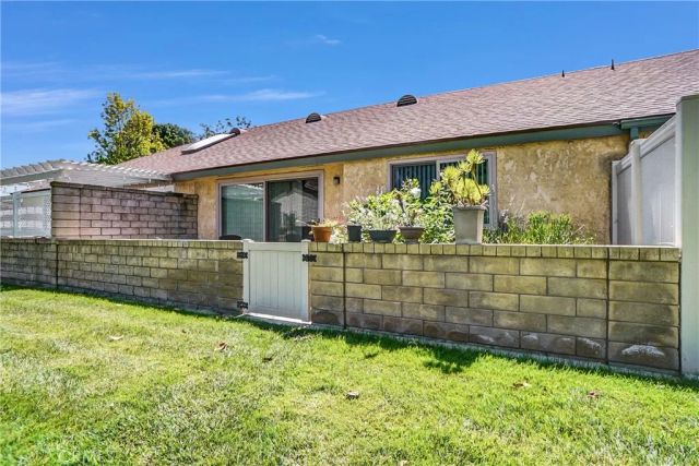 25124 Village 25, Camarillo, CA 93012