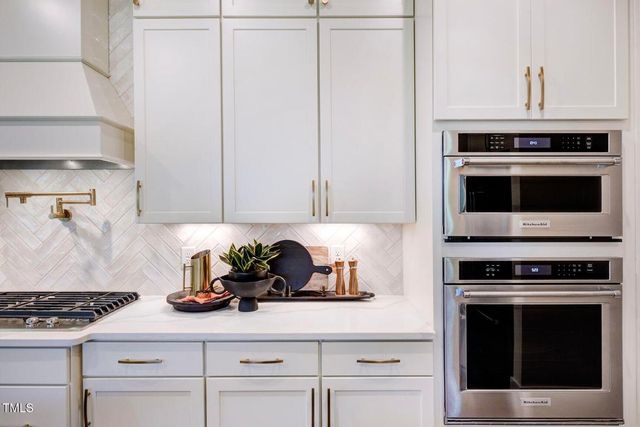 2086 Kelsey Court, Hillsborough, NC 27278