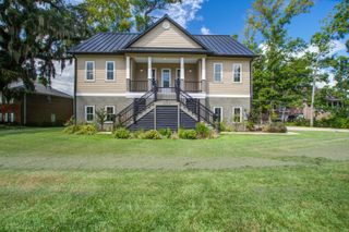 2003 Wharf Landing Court, North Charleston, SC 29418
