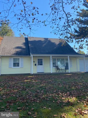 185 HAZELWOOD CIR, Willingboro, NJ 08046