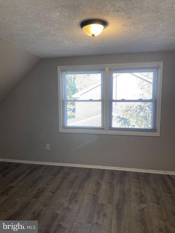 185 HAZELWOOD CIR, Willingboro, NJ 08046