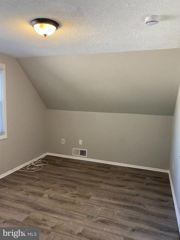 185 HAZELWOOD CIR, Willingboro, NJ 08046