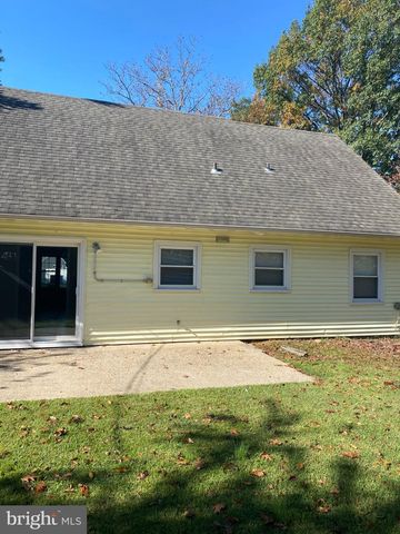 185 HAZELWOOD CIR, Willingboro, NJ 08046
