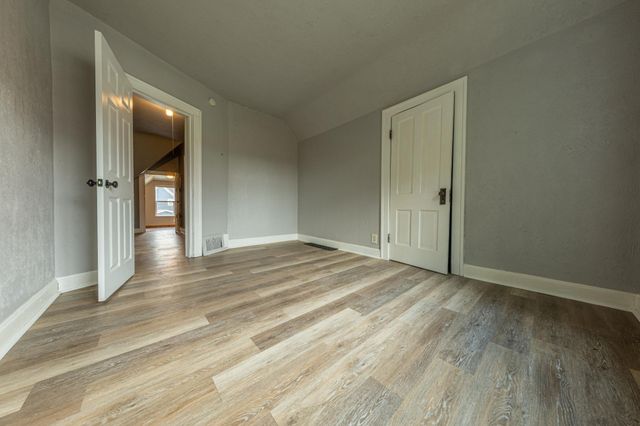 762 Jenks Avenue, Saint Paul, MN 55106