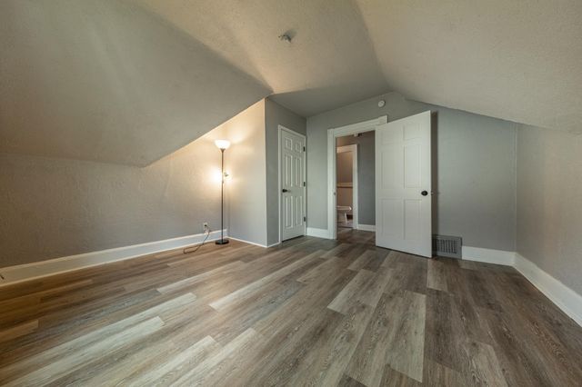 762 Jenks Avenue, Saint Paul, MN 55106