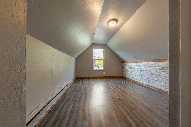 762 Jenks Avenue, Saint Paul, MN 55106