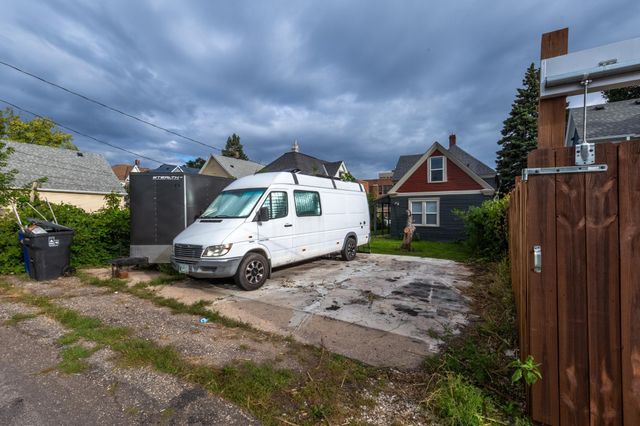 762 Jenks Avenue, Saint Paul, MN 55106