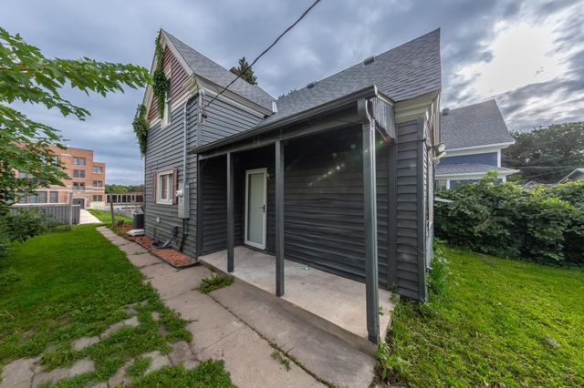 762 Jenks Avenue, Saint Paul, MN 55106